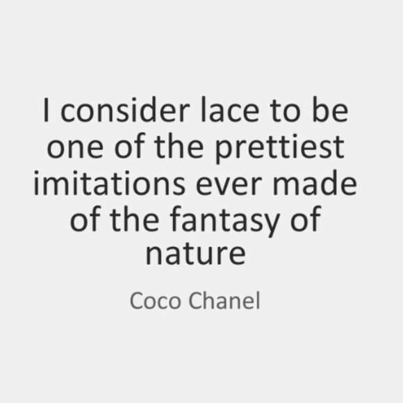 City Triangles Ivory Lace V-Neck Sleeveless Zip Lined Romper Shorts w Pleats 7 - Picture 13 of 16